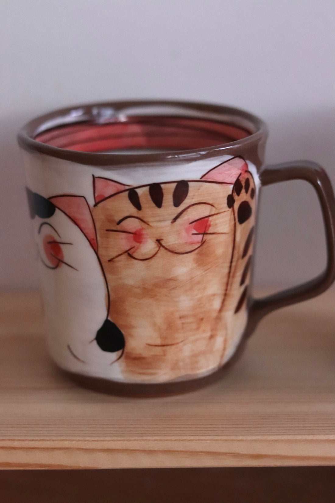 Hasami ware Friendly Cats  Mug