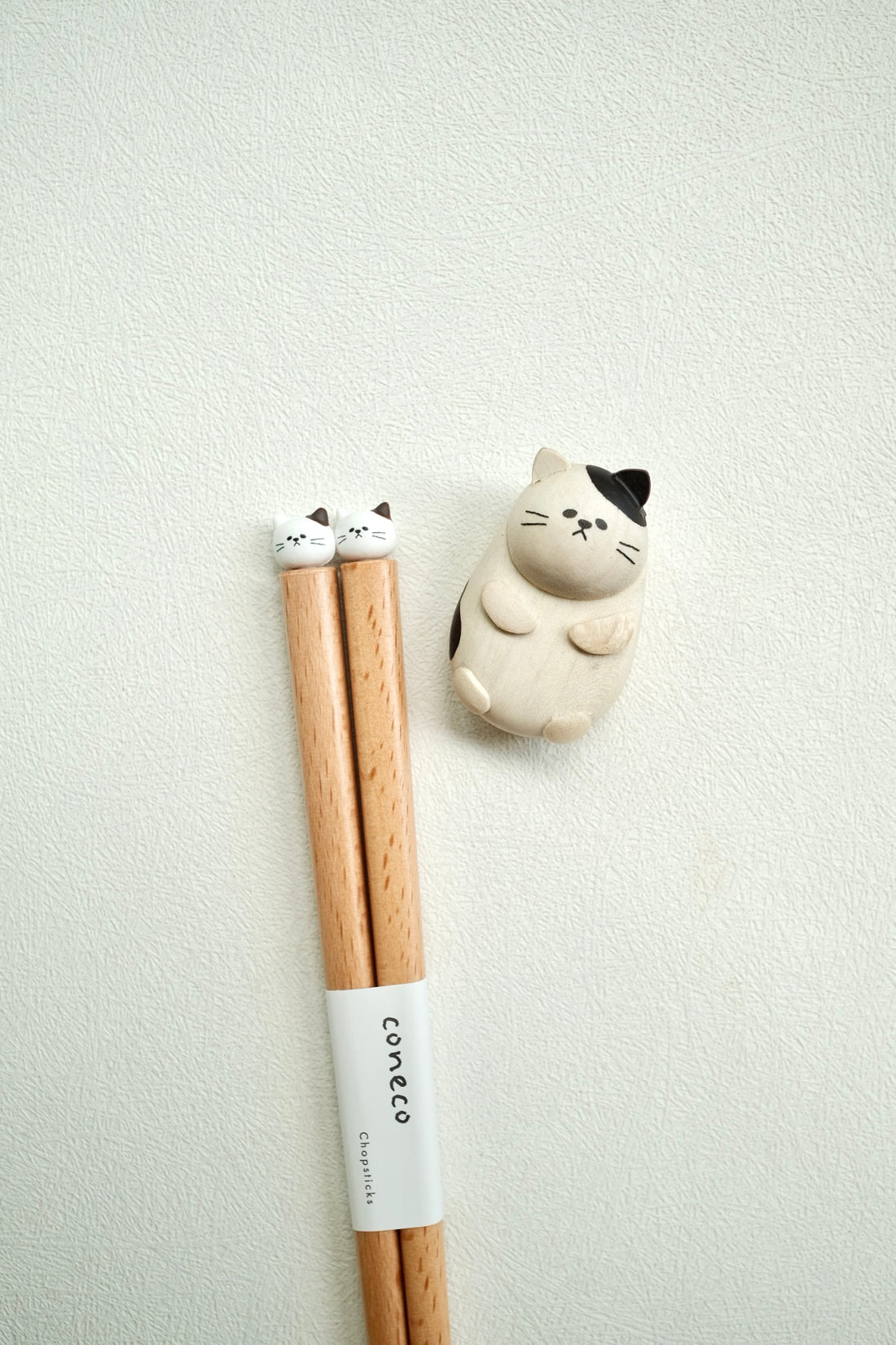 Japanese Coneco Natural Wood Chopstick and Chopstick Rest