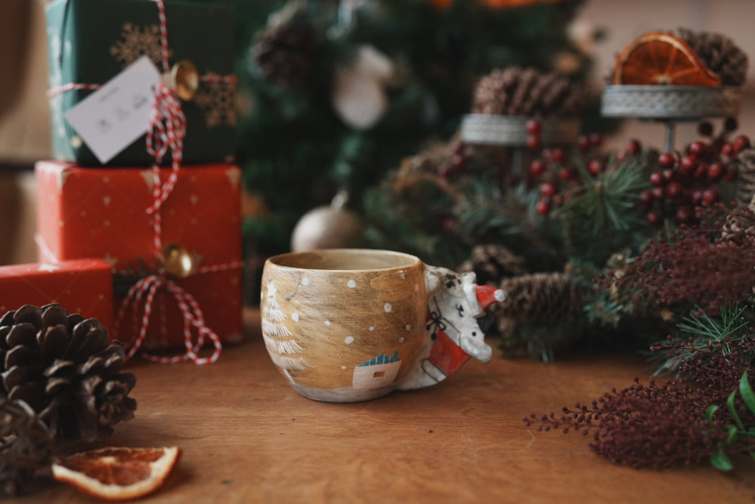 Fumiko Tsuchihashi 土橋文子 - Christmas Mug FT22