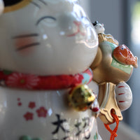 Maneki Neko The Big lucky cat 8.5