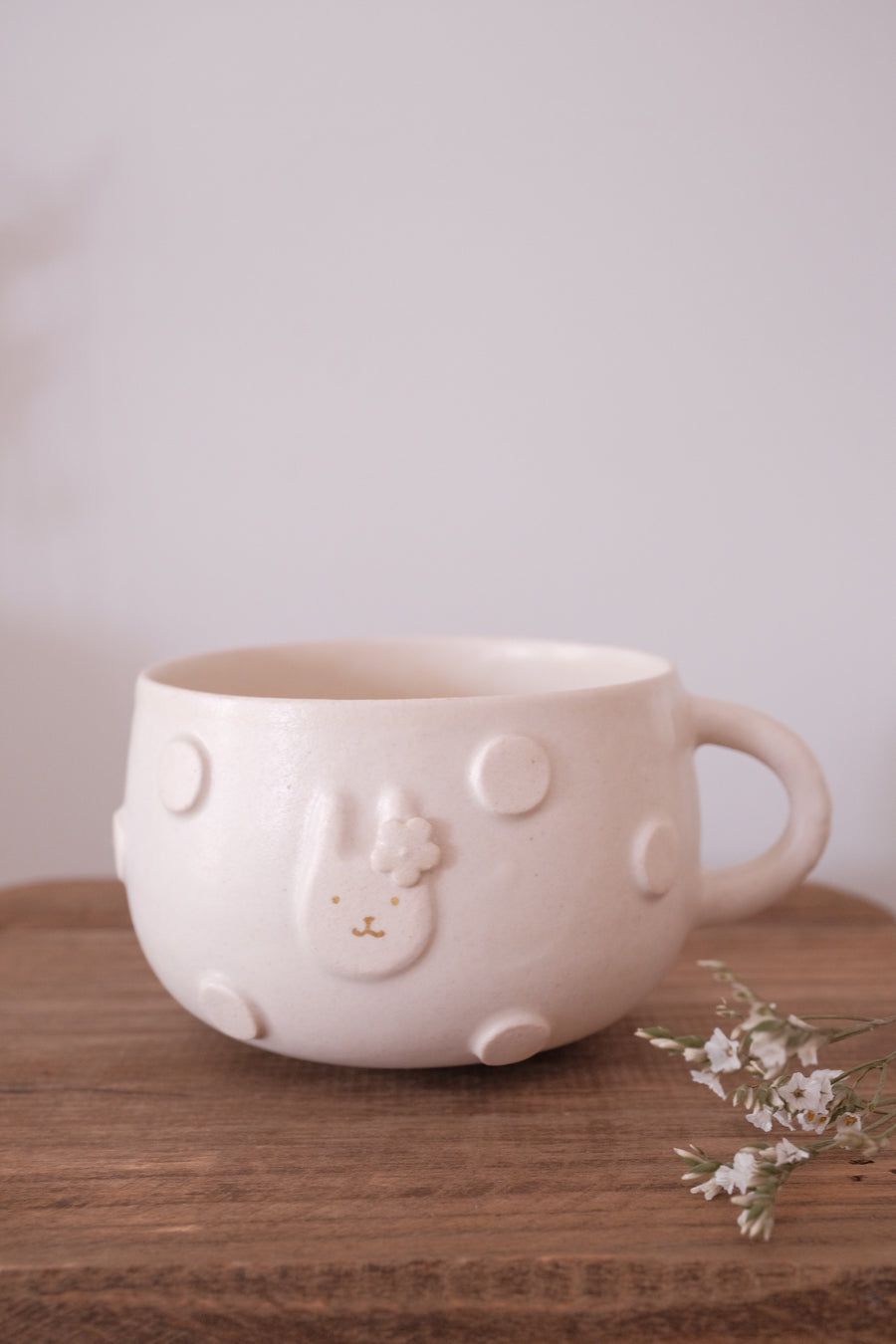 Tomoko Sano 佐野 智子 Bunny Round Mug