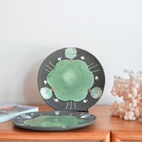 Akemi Nakamura 中村明美 Flower large Round Plate AN28