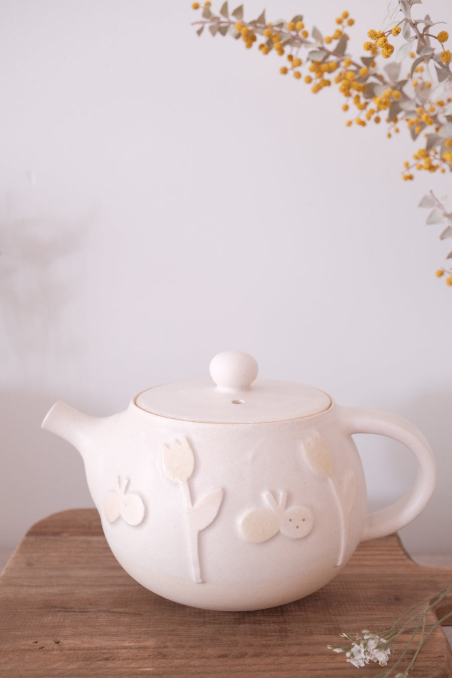 Tomoko Sano 佐野 智子 Tulip Teapot