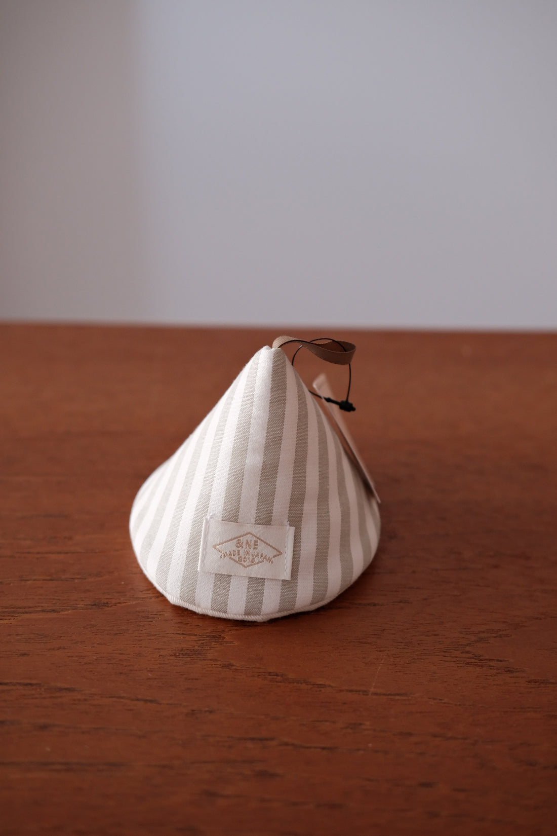 Triangular Cotton Pot Holder - Small