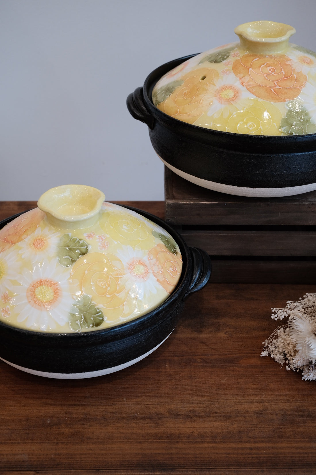 Setoware Flower Donabe Claypot - Yellow