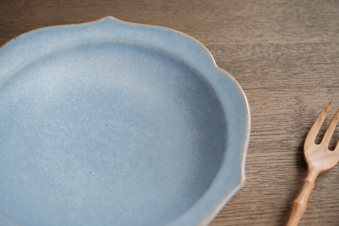 Norio Nakabayashi 中林範夫 Floral Shaped Deep Plate - Light Blue NN03