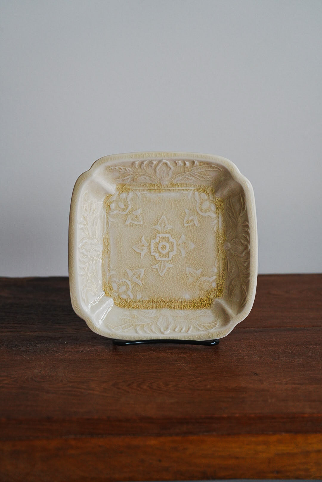Maya Inamura 稲村真耶 Yellow Square Plate MI07