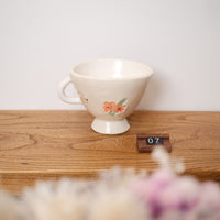 Fukuda Yuko 福田友子 Pedestal Mug FU04