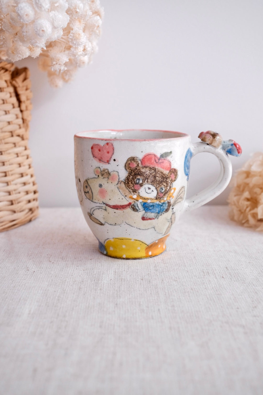 Asako Yamaguchi 山口麻子 Animal Tall Mug with Deco on Handle AI04