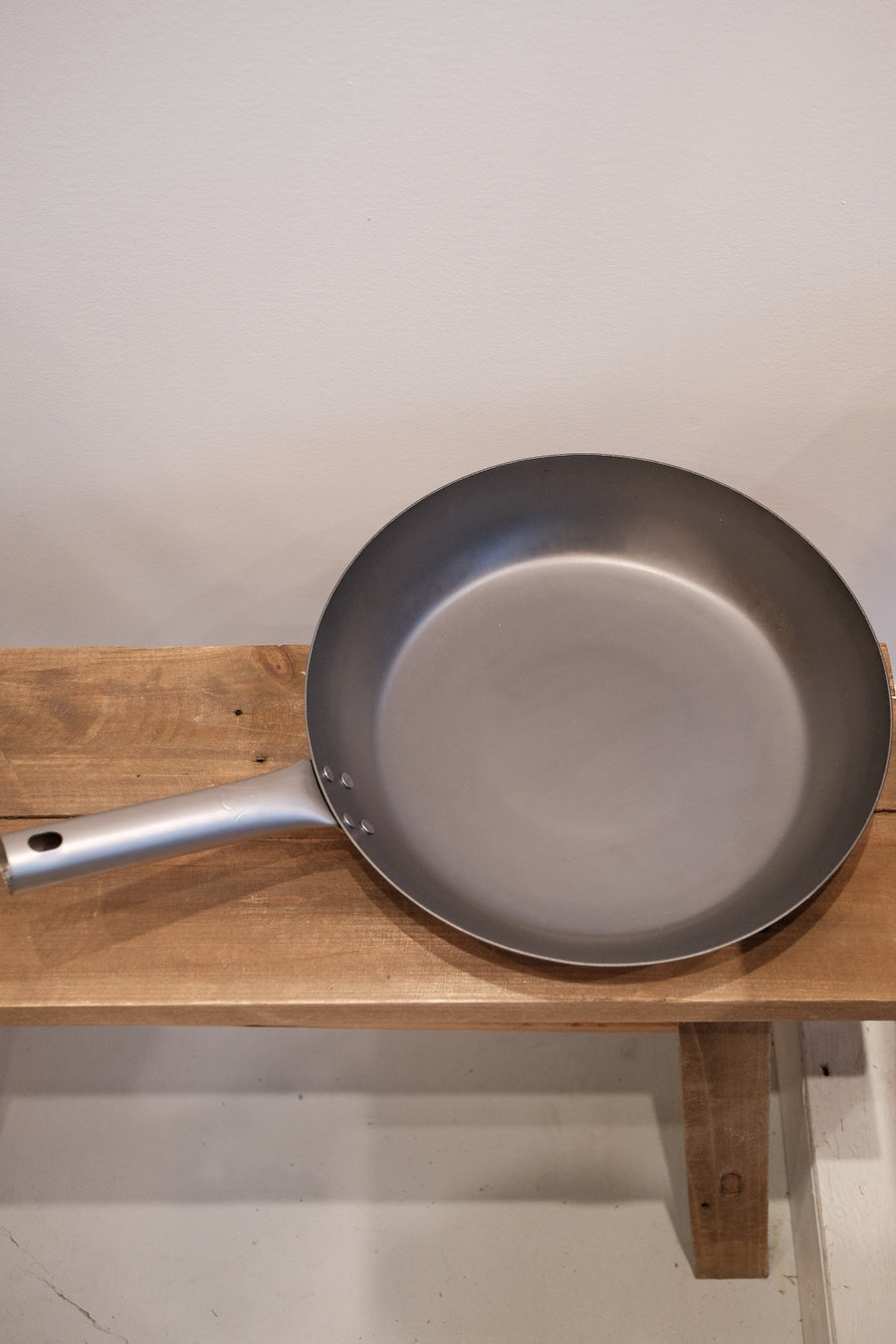 Yamada Kogyosho 山田工業所 HANAKO+a Frying Pan with Titanium Handle (28cm)