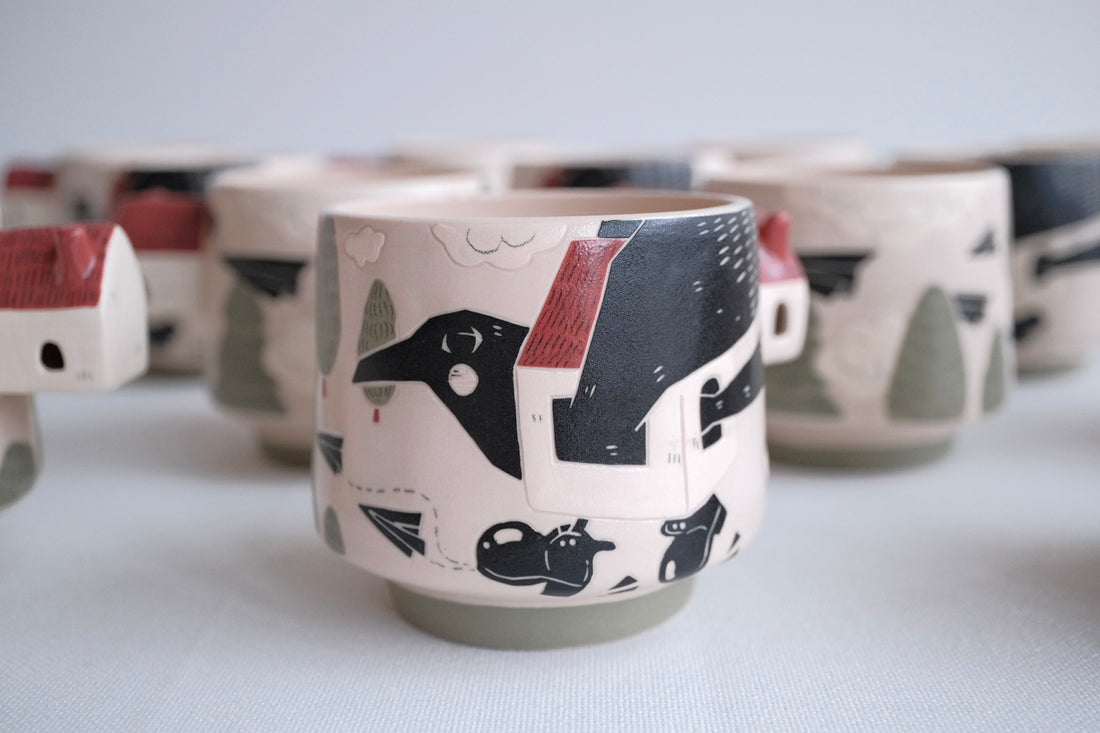 Shirogarasu Studio - Red House Cup BY117