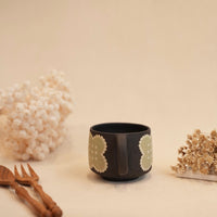 Kei Mitsumochi ミツ持啓 Flower with Black Background Mug - Green KM62