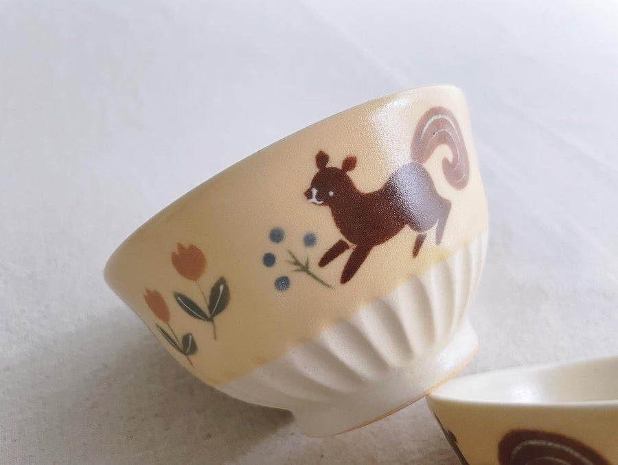 Buncho Pottery Squirrel and tulip bowl