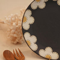 Kei Mitsumochi ミツ持啓 Round Plate - Black Flower KM06