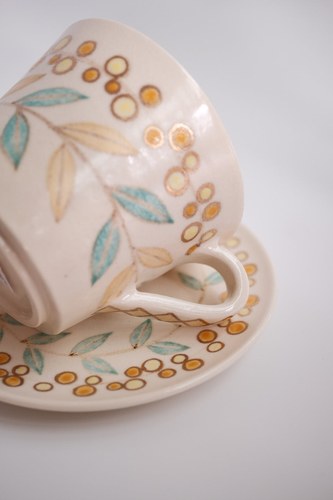 Taki Tomoda 友田多紀 Fruit and Leaf Mug and Saucer - TT06