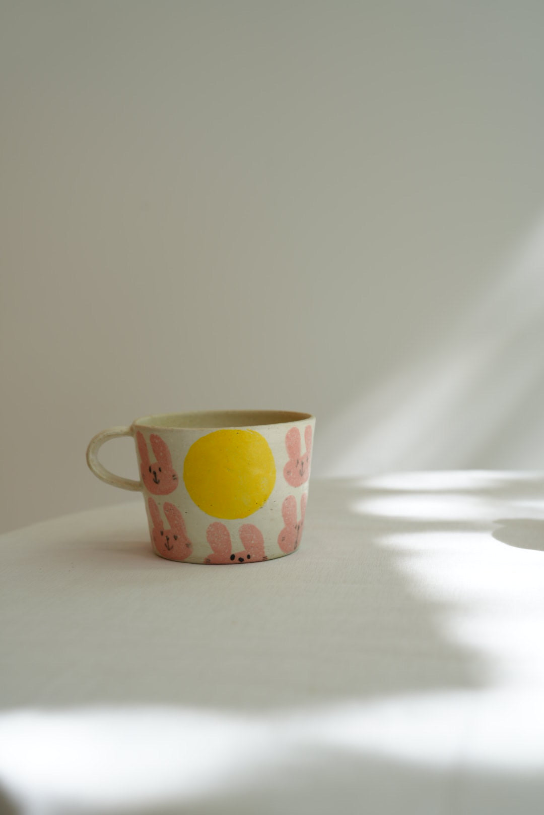 Tomotaro 岡村友太郎 - Mid-Autumn Festival Rabbit Mug OT24