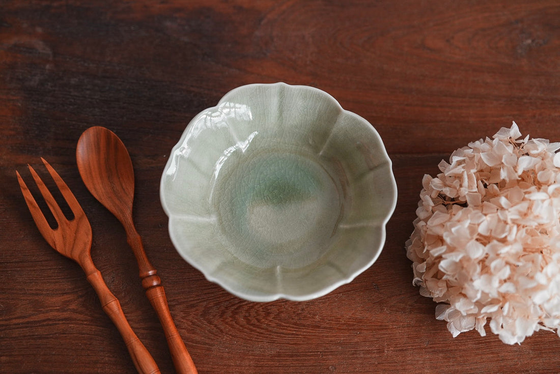 Maya Inamura 稲村真耶 Green Floral Bowl MI03