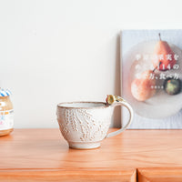 Satomi Motohashi 本橋里美 Dual Colour Flower Mug SM13