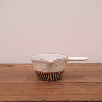 Emishi Kobo 池田匡優&美弥子 - Small Bowl with Handle and Spout EK23