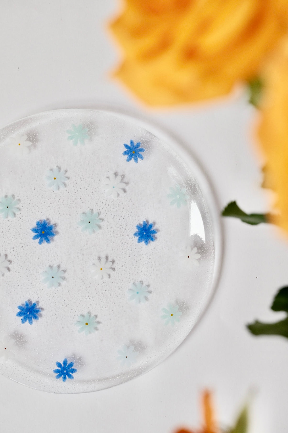 Fuji Glass Studio Flower Plate Blue 18cm