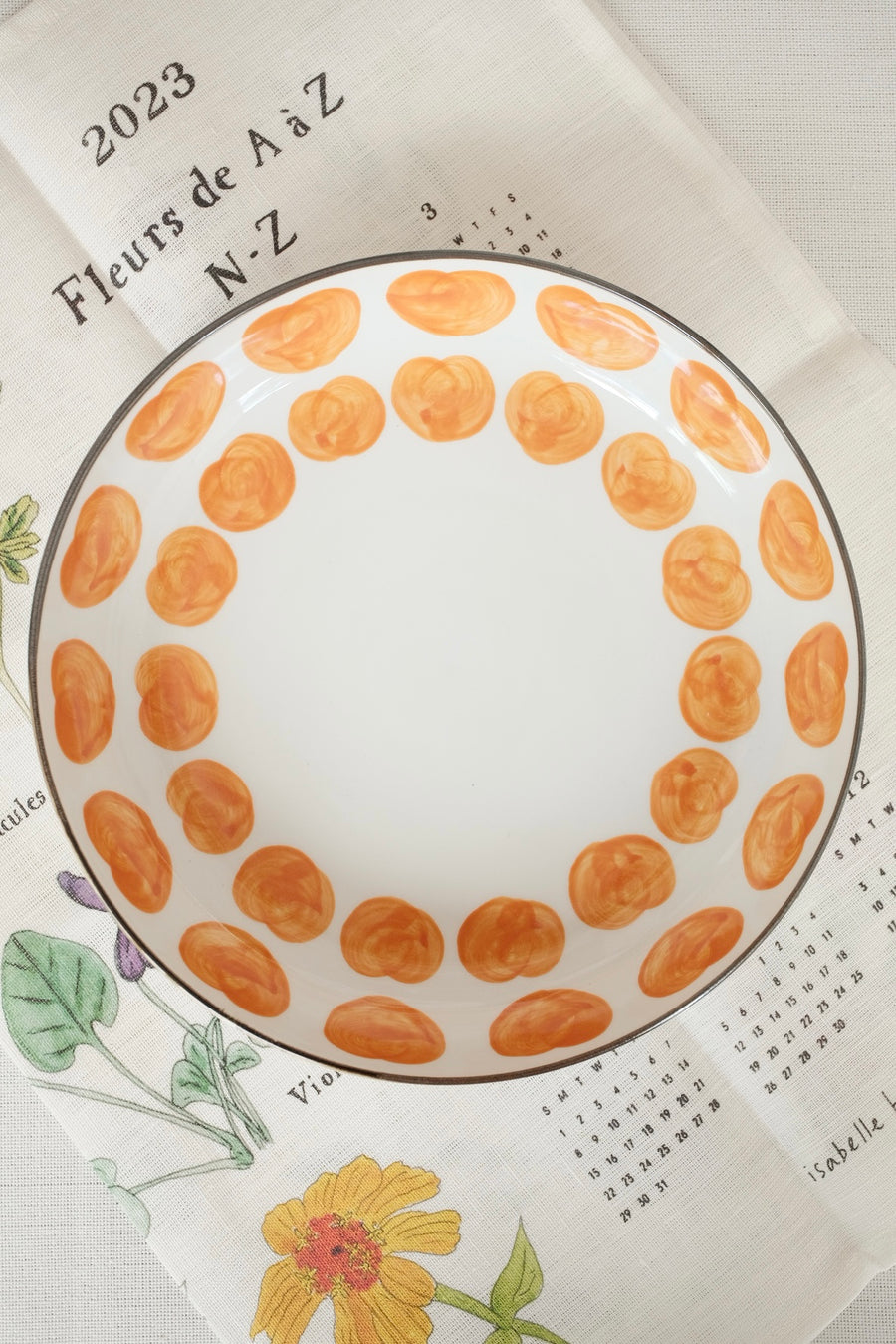 HASAMI Hand-painted Orange Heart Round Plate Collection