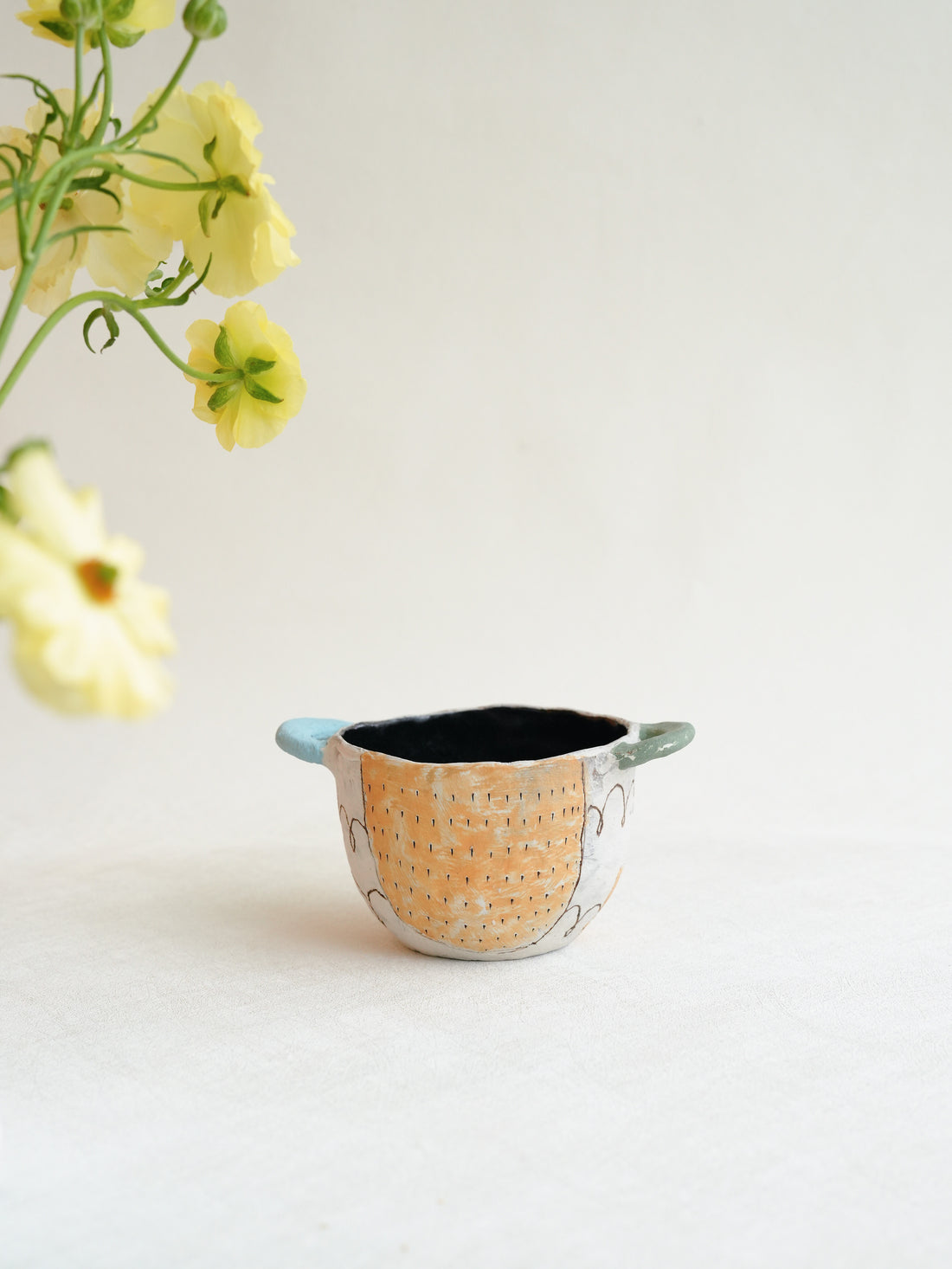 Misuzu Ishigami 石神美鈴 Round Mug with Handle MIS34
