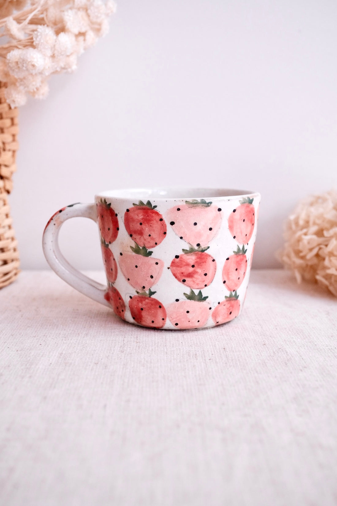 Asako Yamaguchi 山口麻子 Strawberry Mug AI06