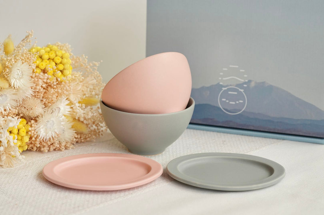 SAKUZAN Sara Gift B Set (2 Rice Bowls & 2 Small Oval Plates) - Pink x Gray