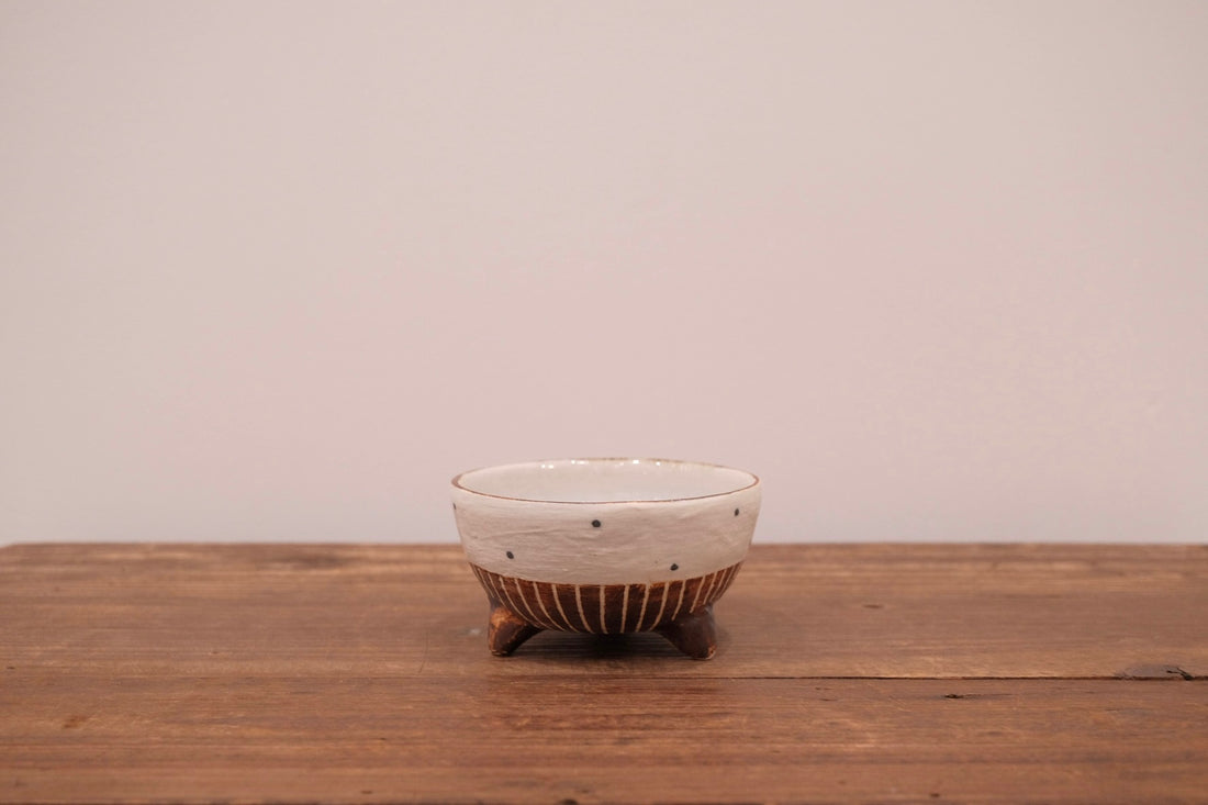 Emishi Kobo 池田匡優&美弥子 - Bowl with Stand EK21