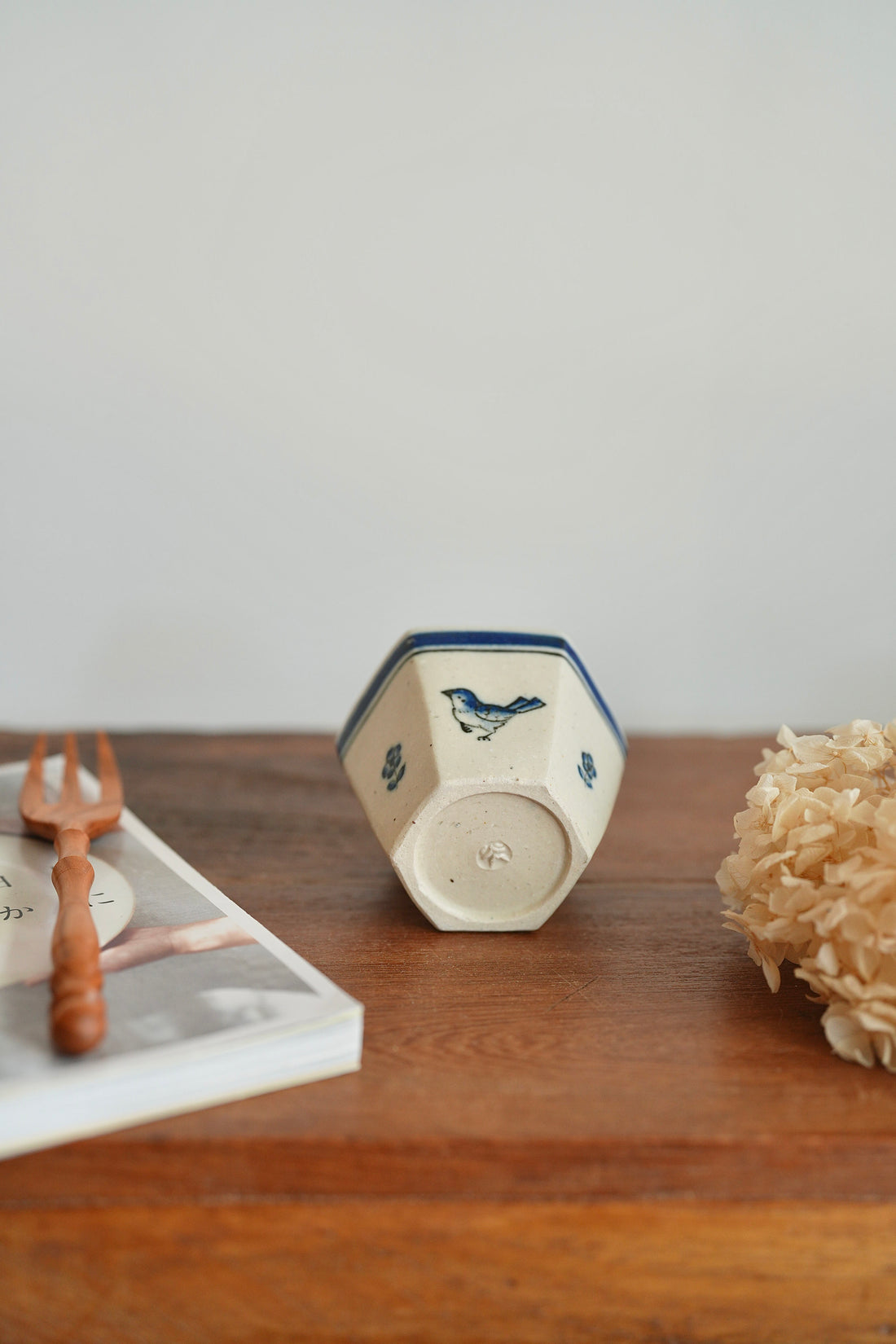 Shinko Nakanishi 中西申幸 Bird Hexagonal Free Cup SN07