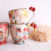 Asako Yamaguchi 山口麻子 Animal Tall Mug with Deco on Handle AI04