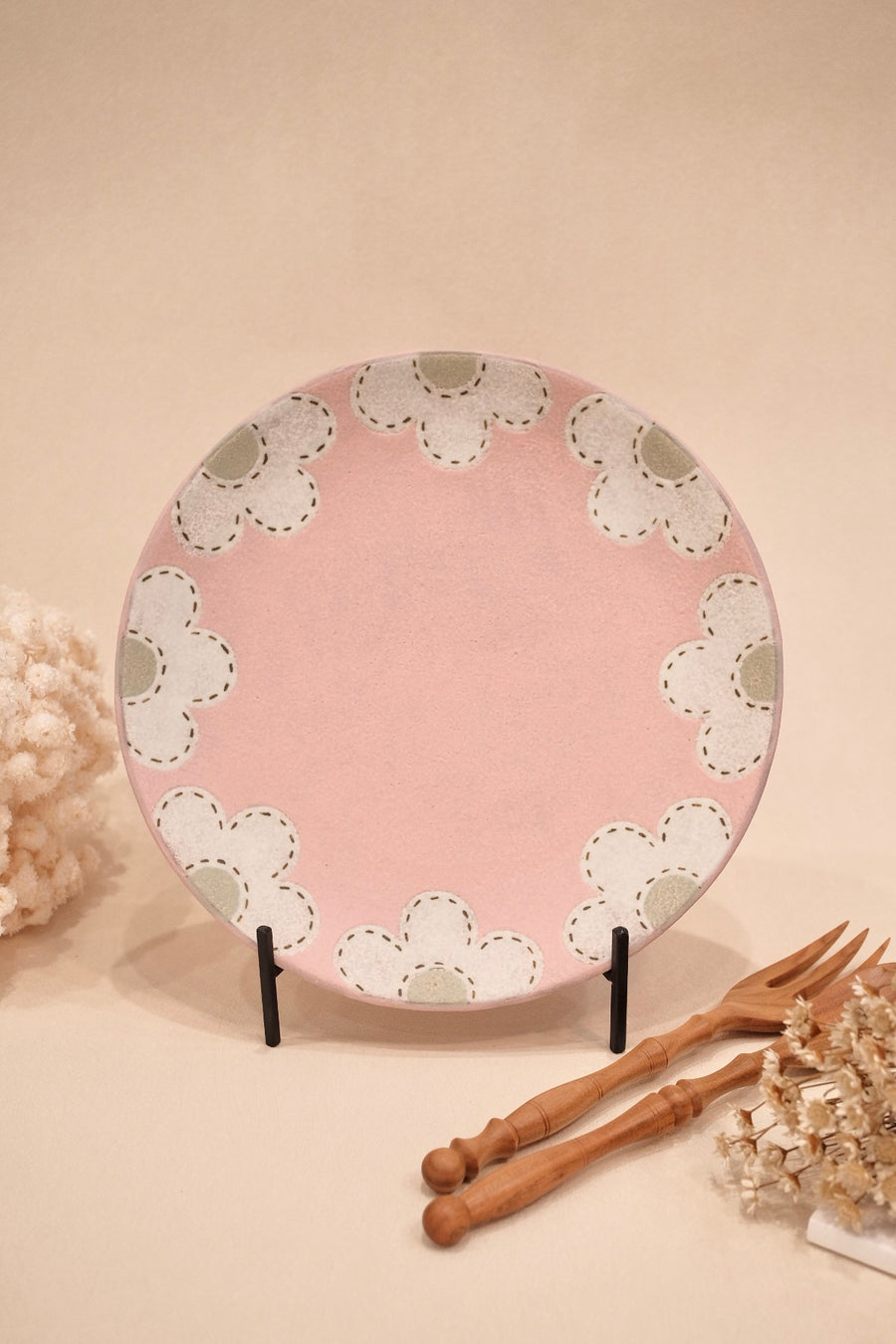 Kei Mitsumochi ミツ持啓 Round Plate - Pink Flower KM05