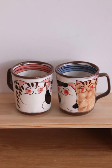 Hasami ware Friendly Cats  Mug