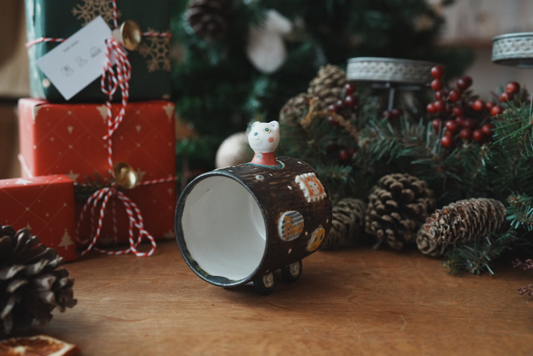 Akio Toyama 外山亜基雄 - Wood Grain Car Mug AT01