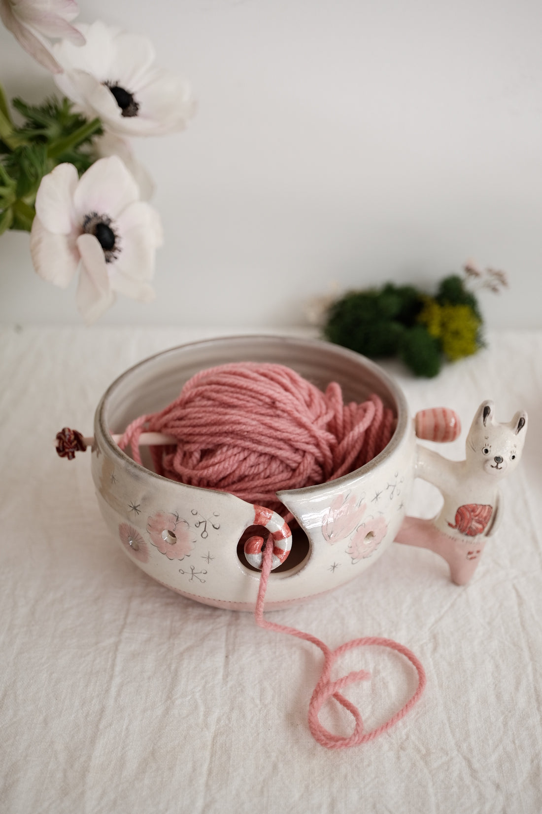 Tsubouchi Mayumi 坪内真弓 Yarn Bowl MT16 - Pink