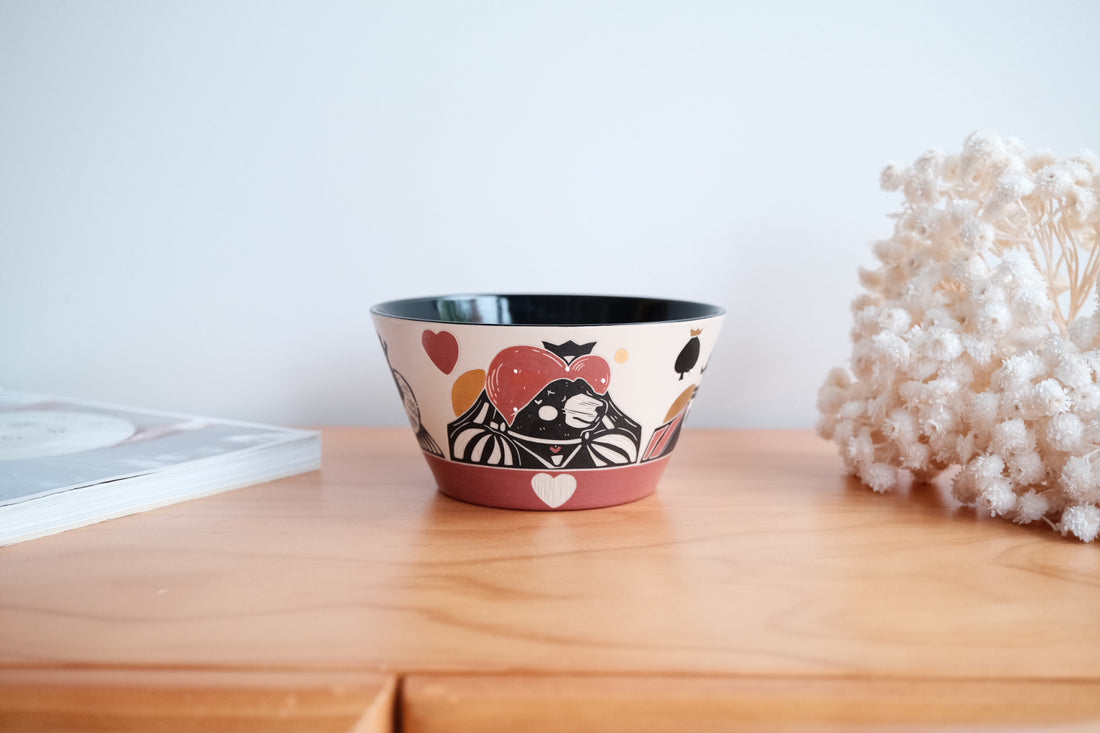 Shirogarasu Studio Poker Small Bowl BY18