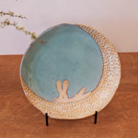 Siam Hands Round Plate Bunny Blue