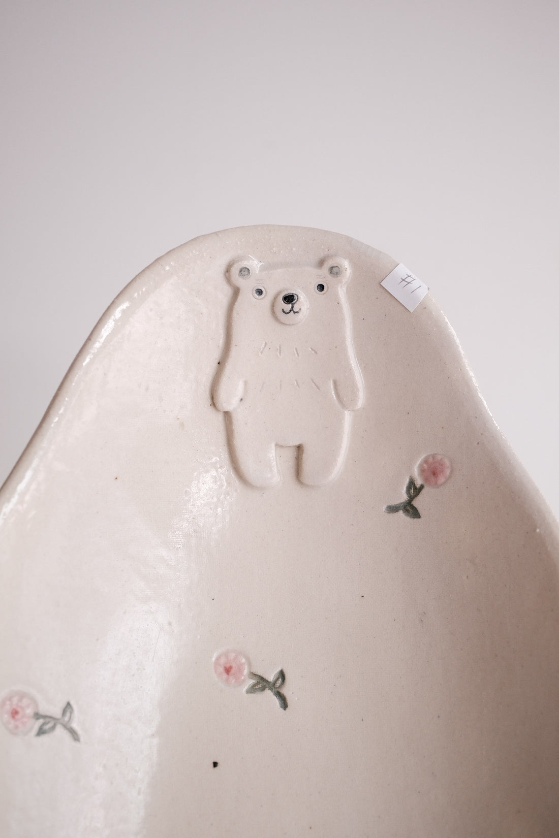 Tsubouchi Mayumi 坪内真弓 Oval Plate MT07 - White Bear