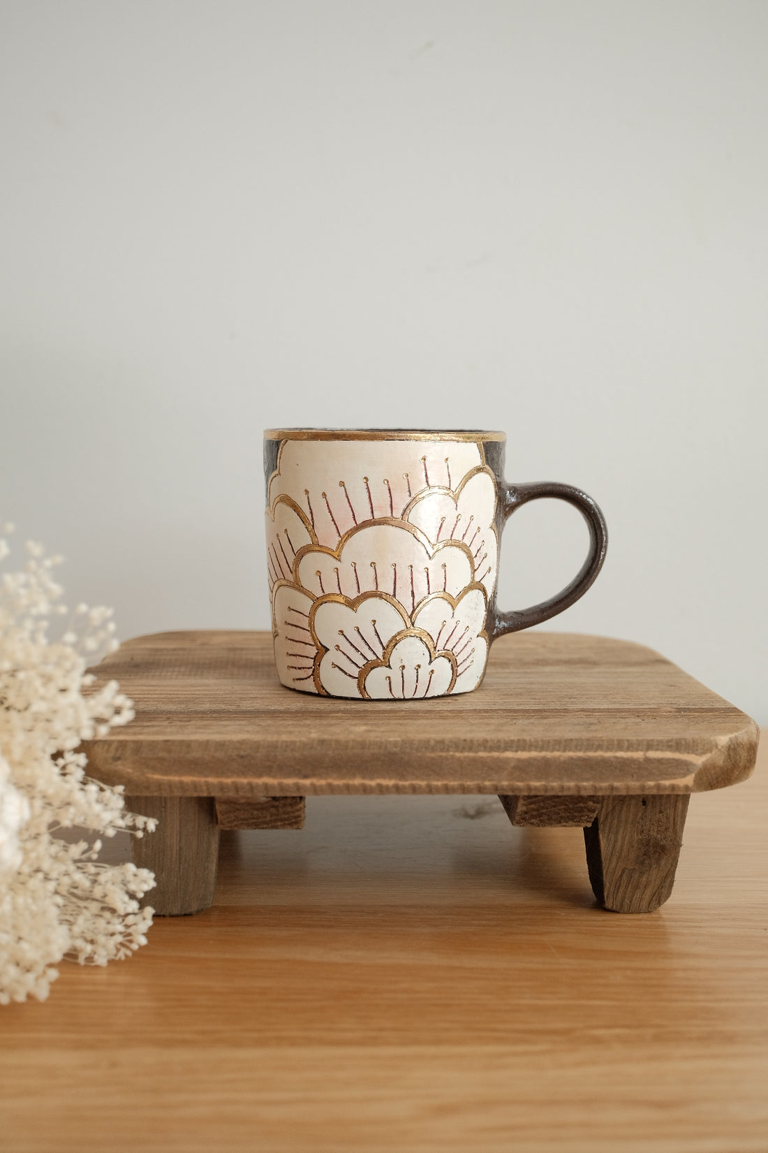 Cool Banana Black Pottery with Gold Detailing Mug - Camellia