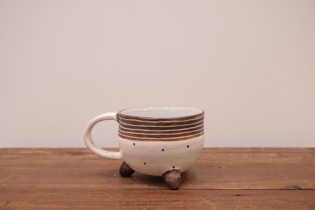 Emishi Kobo 池田匡優&美弥子 - Mug with Stand EK15