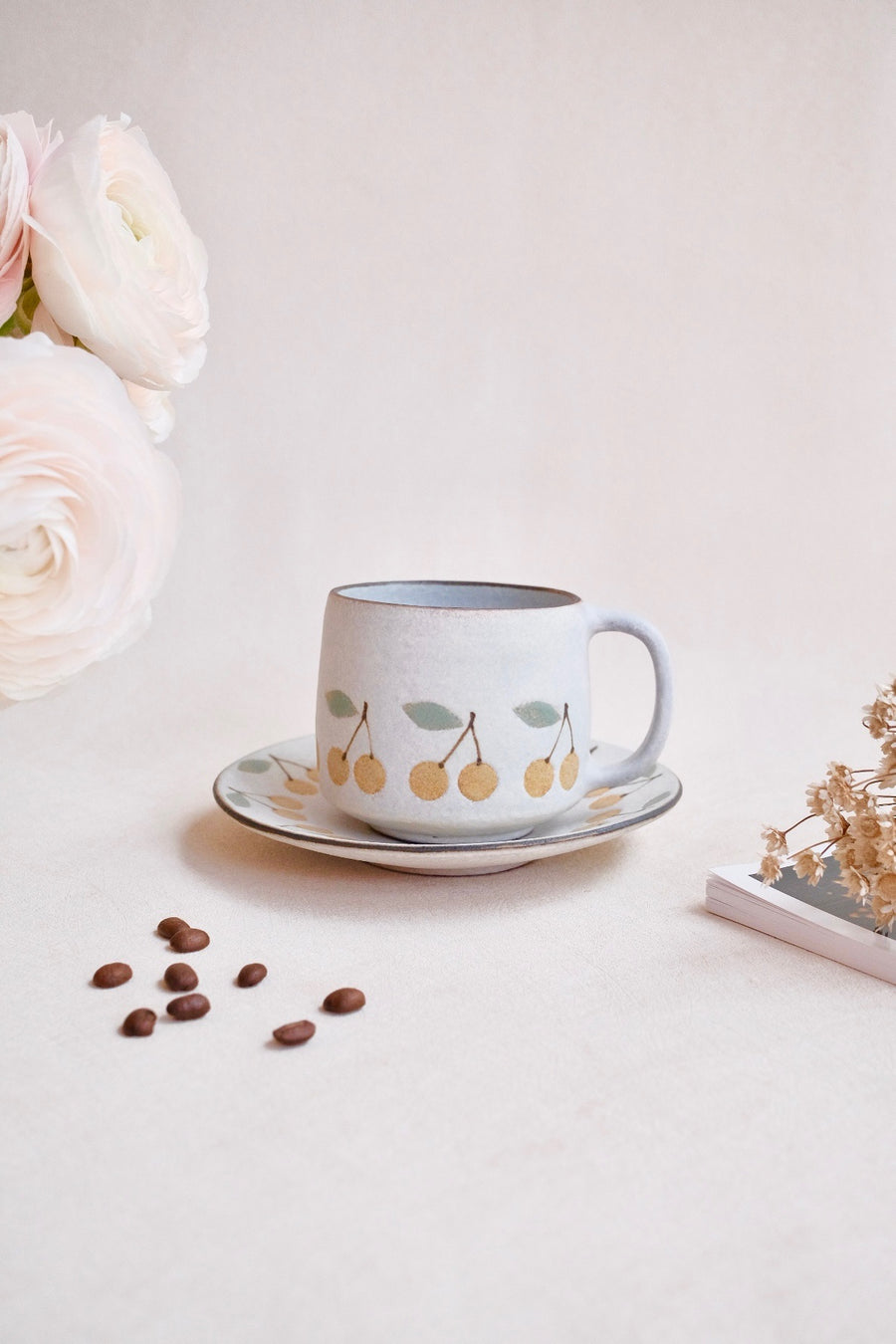 Kei Mitsumochi ミツ持啓 Cherry Mug with Saucer - Yellow  KM12