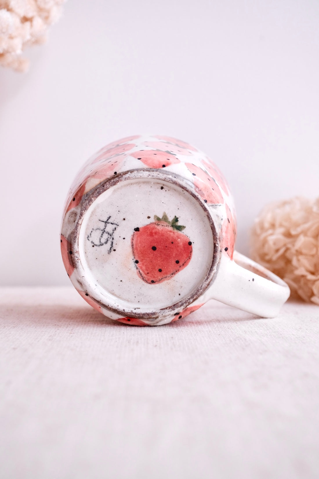 Asako Yamaguchi 山口麻子 Strawberry Mug AI06