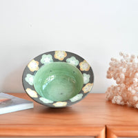 Akemi Nakamura 中村明美 Flower Rim Bowl AN17