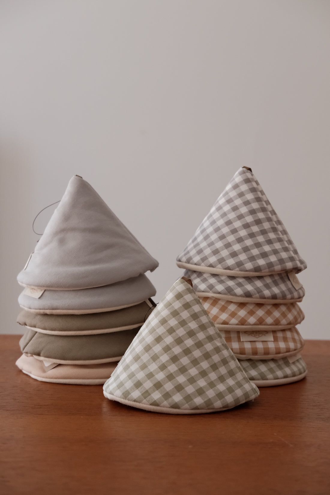 Triangular Cotton Pot Holder - Large