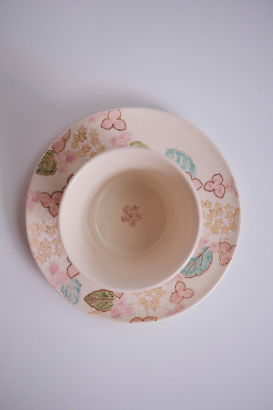 Taki Tomoda 友田多紀 Pink Hydrangea Medium Plate - TT16