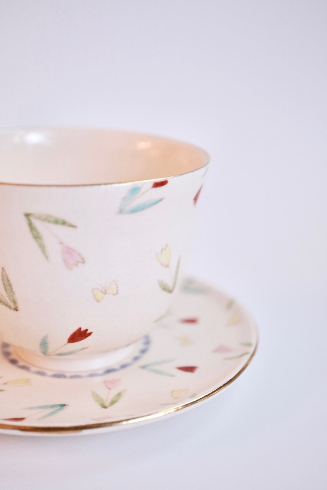 Taki Tomoda 友田多紀 Tulip Cup and Saucer - TT01