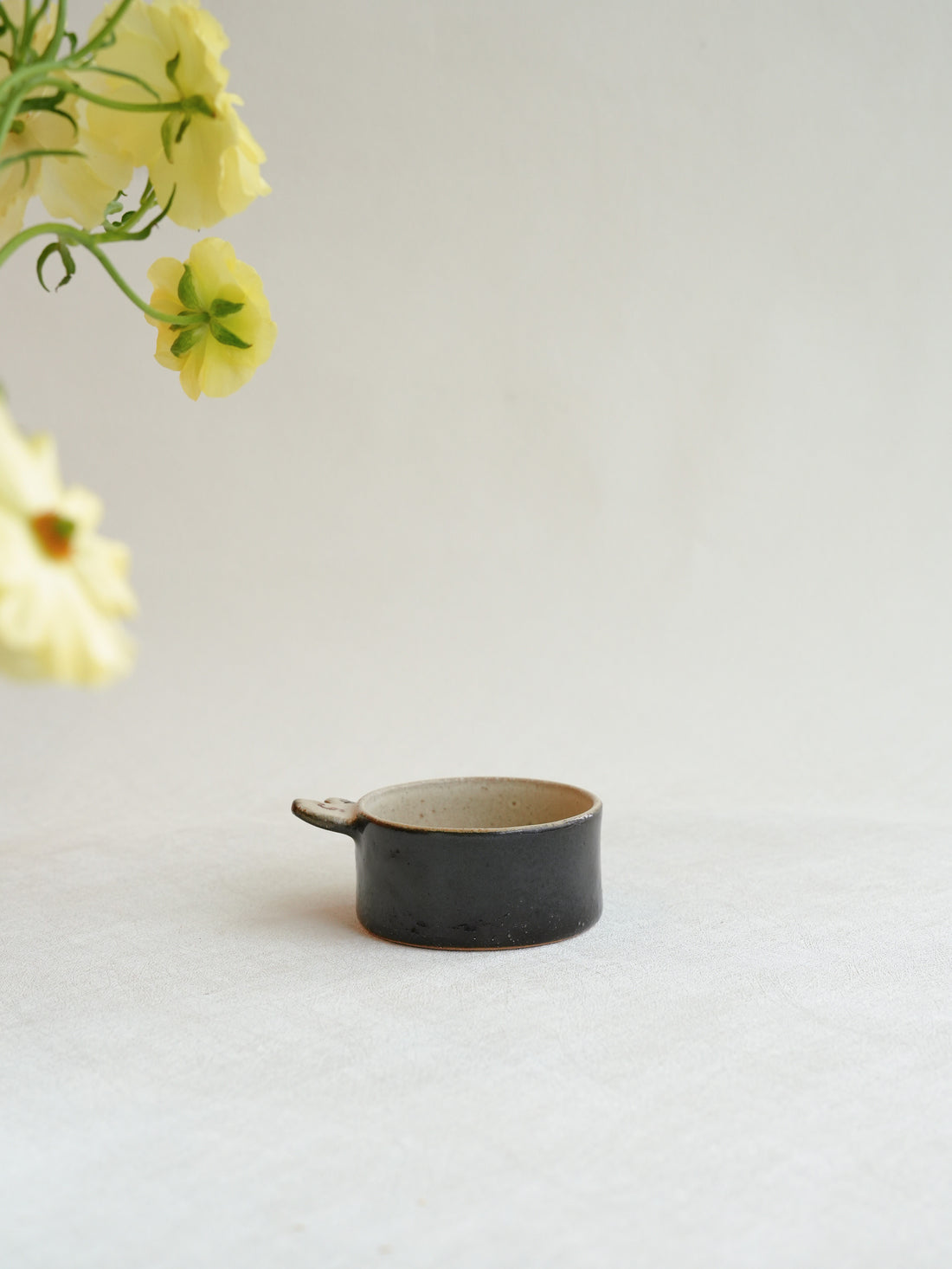 Misuzu Ishigami 石神美鈴 Dipping Dish with Handle MIS33