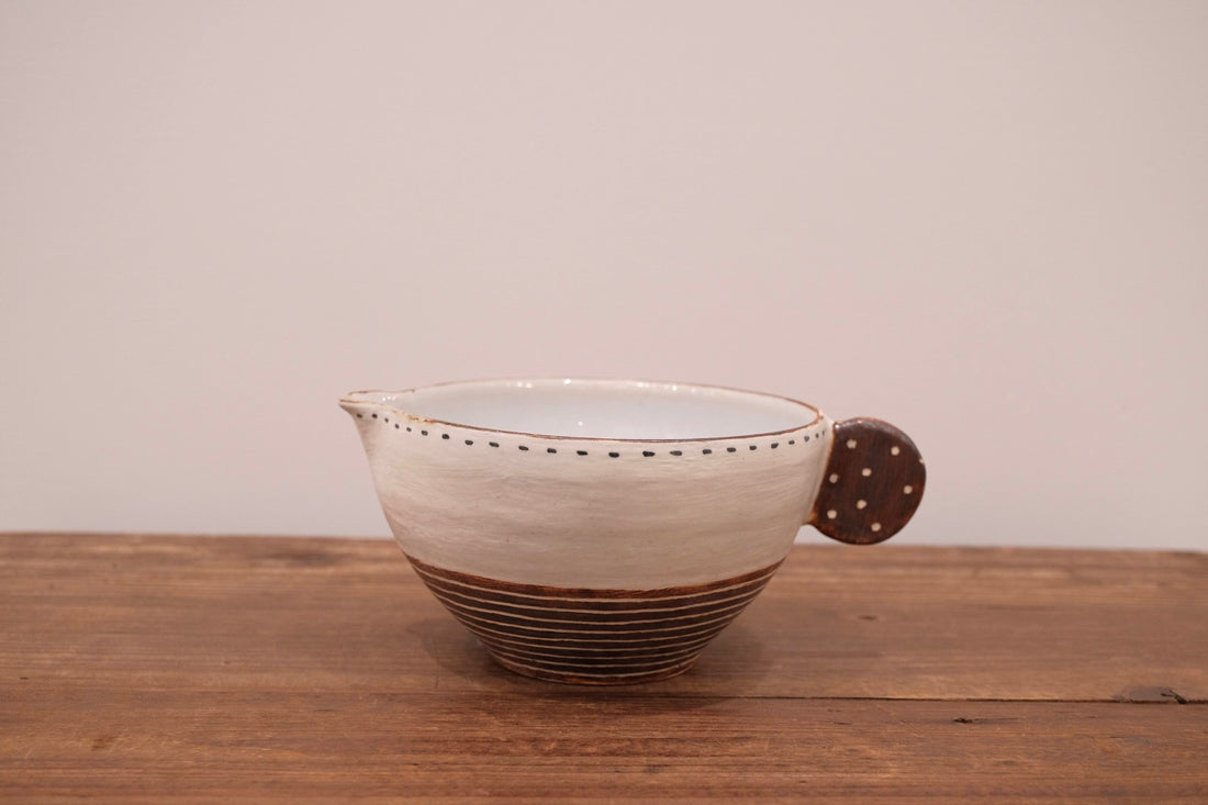 Emishi Kobo 池田匡優&美弥子 - Matcha Bowl with Spout EK16