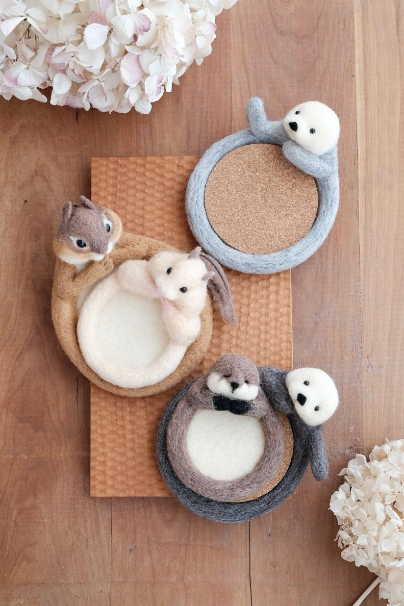 Aya and Yoshiko Wool Felt Animal Coaster - Otter YS08