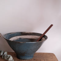 Minoware Large Soup Bowl Blue & Brown